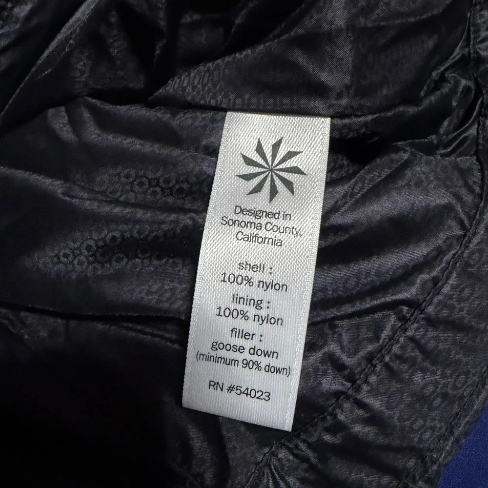 Athleta Women XS Black Goose Down Puffer Vest Full Zip Quilted Lightweight